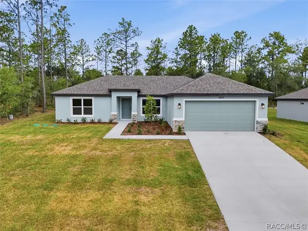 9204 N Athens Drive, Dunnellon, FL 34433
