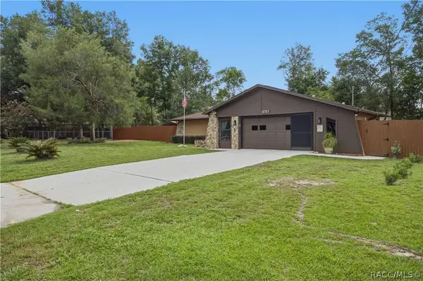 8751 N Amboy Drive, Citrus Springs, FL 34433