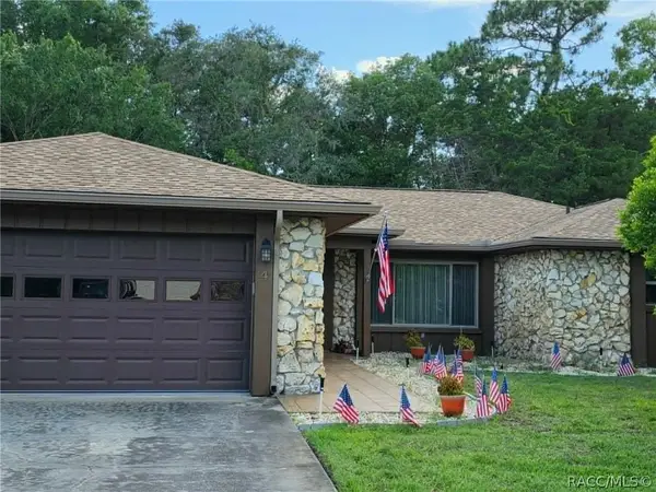 4 Laurelcherry Court, Homosassa, FL 34446