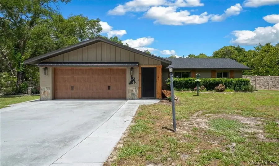 905 & 835 N Mcgowan Avenue, Crystal River, FL 34429 - #3