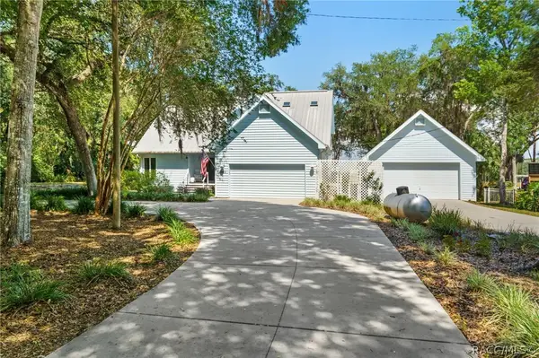 6085 S Royal Drive, Homosassa, FL 34448