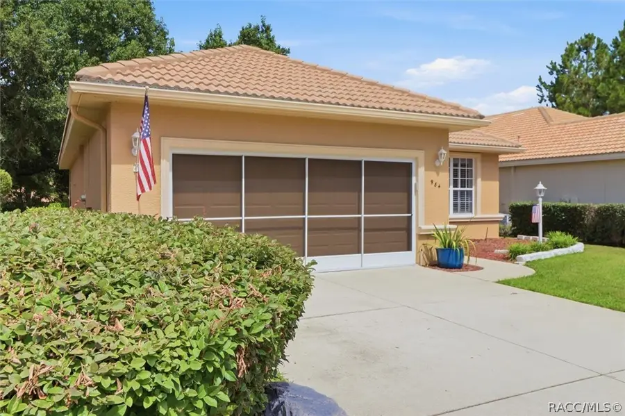 984 W Silver Meadow Loop, Hernando, FL 34442 - #2