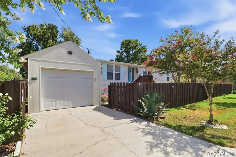 8421 W Scott Court, Homosassa, FL 34448 - #2