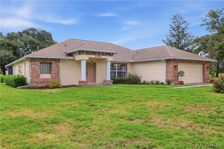 3741 W Giraffe Drive, Dunnellon, FL 34433 - #2