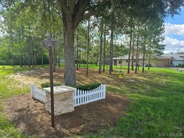2590 N Brentwood Circle, Lecanto, FL 34461 - #3