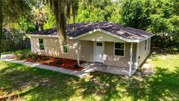 8734 N Reina Loop, Crystal River, FL 34428