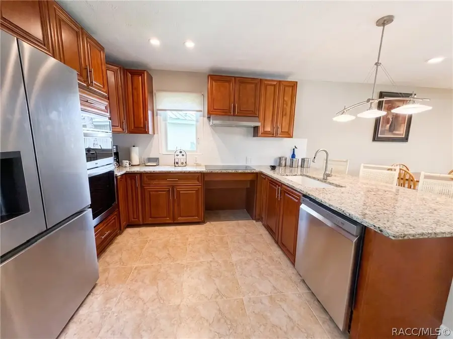 11402 W Bayshore Drive, Crystal River, FL 34429 - #3