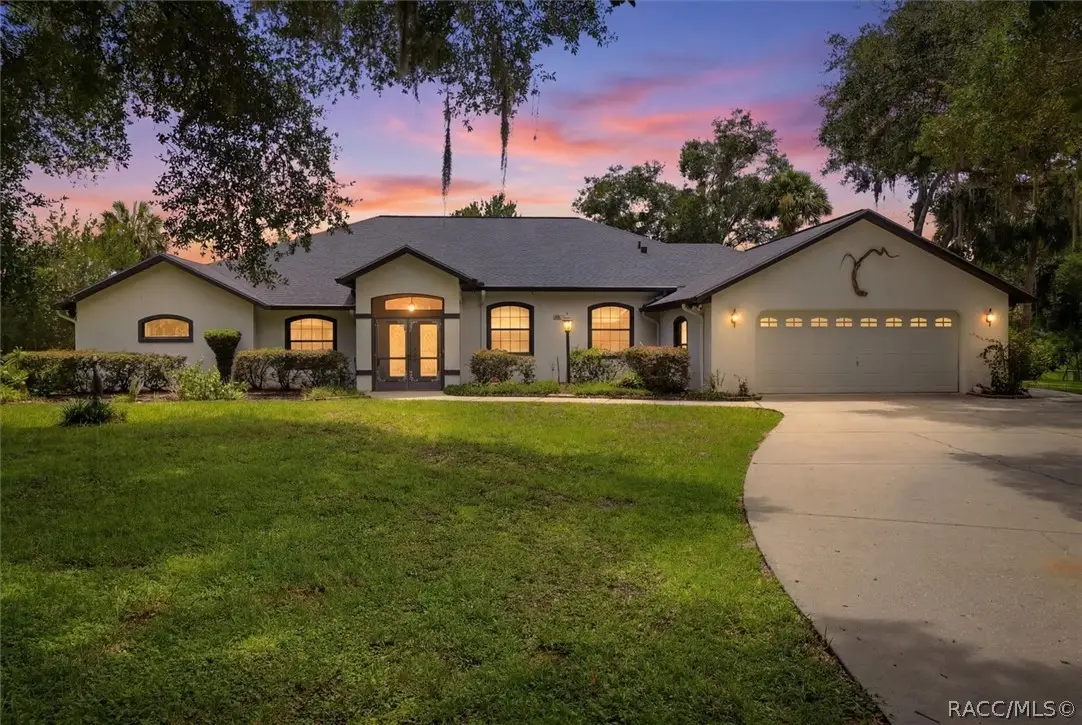 8500 E Dawn Court, Inverness, FL 34450 - #1