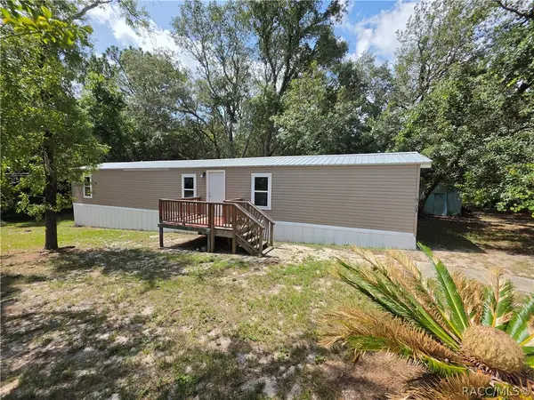 6708 W Cherrywood Court, Crystal River, FL 34429