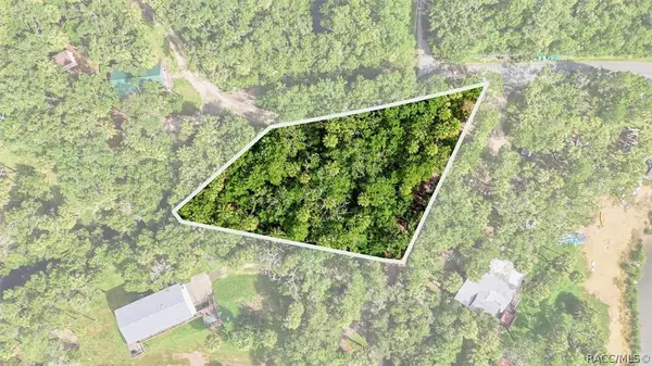 1114 S Urchin Point, Crystal River, FL 34429