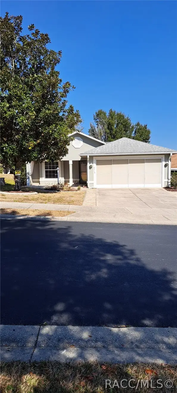 821 W Cockatiel Loop, Hernando, FL 34442