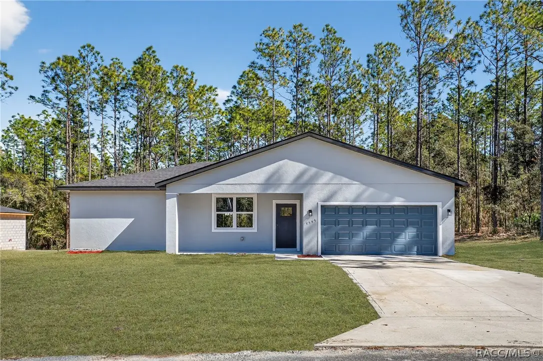 7545 N Galena Avenue, Citrus Springs, FL 34434 - #1