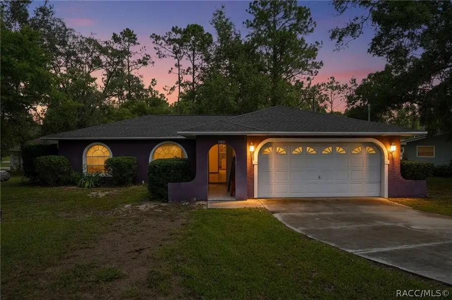 1325 W Sorrento Drive, Citrus Springs, FL 34434 - #2
