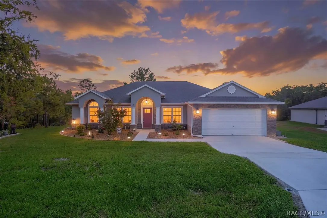 31 Dahlia Court N, Homosassa, FL 34446 - #1