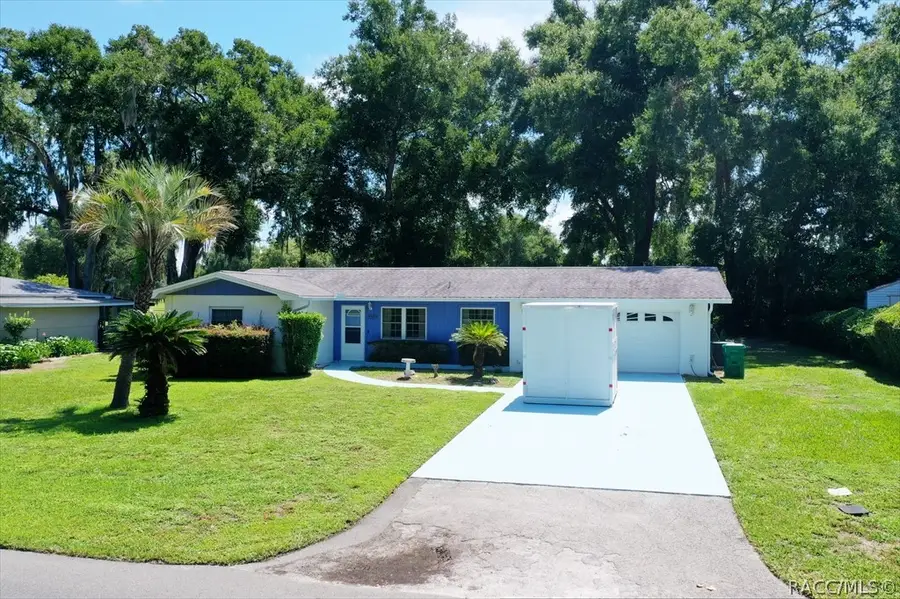 3505 S Country Club Drive, Inverness, FL 34450 - #2