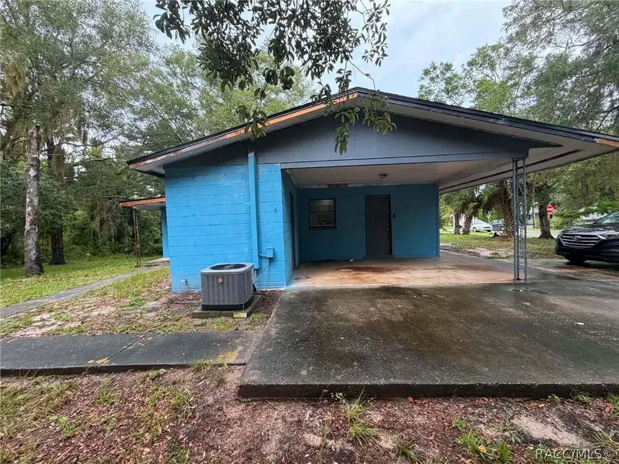 76 NE 8th Avenue, Crystal River, FL 34428 - #2