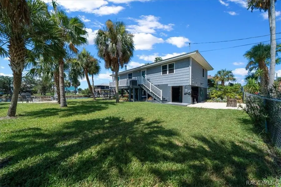12046 W Gulf Breeze Court, Crystal River, FL 34429 - #2
