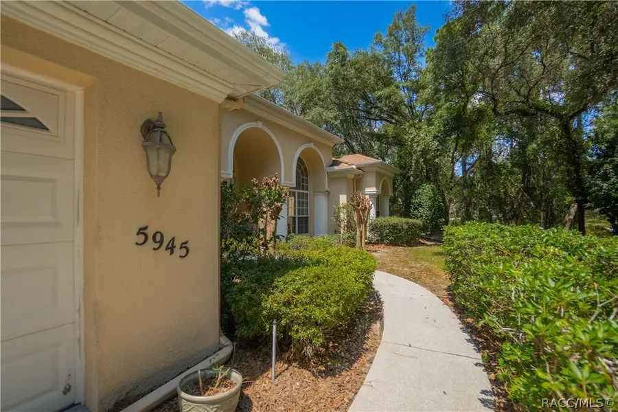 5945 N Oakmont Drive, Beverly Hills, FL 34465 - #2