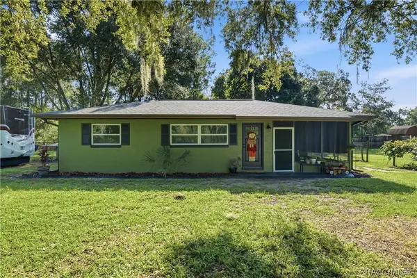 19791 SE 110th Court, Inglis, FL 34449