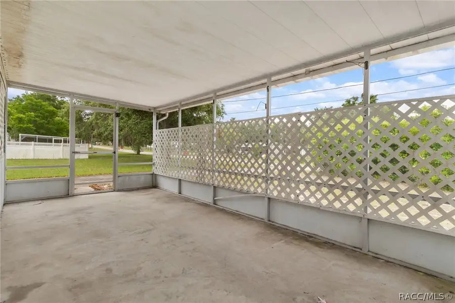 8415 S Linden Point, Floral City, FL 34436 - #3