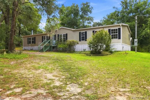 1744 N Mooneys Point, Hernando, FL 34442