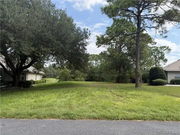 3075 N Barton Creek Circle, Lecanto, FL 34461