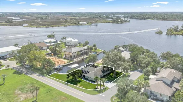 12014 W Dolphin Court, Homosassa, FL 34448
