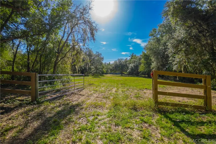 8929 E Floral Park Drive, Floral City, FL 34436 - #2