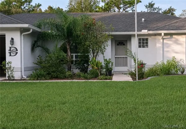 2854 W Castania Drive, Citrus Springs, FL 34434