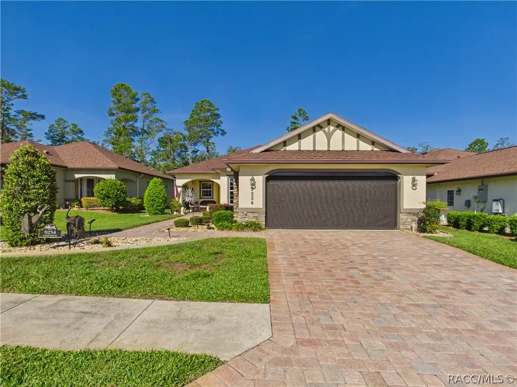 9254 S Deer Park Drive, Homosassa, FL 34446 - #1