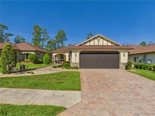 9254 S Deer Park Drive, Homosassa, FL 34446