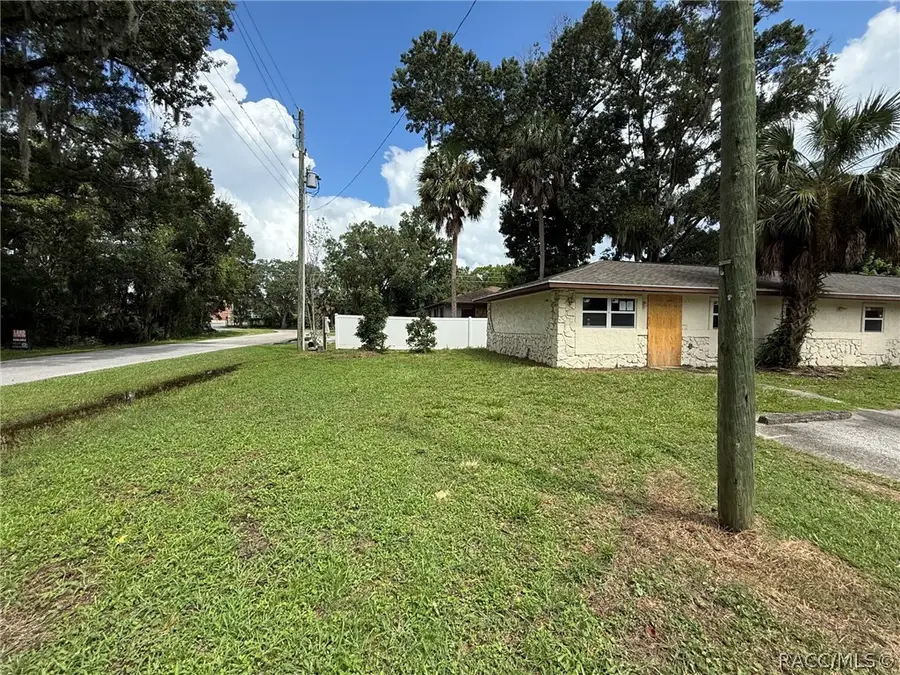 750 NE 10th Street, Crystal River, FL 34428 - #2