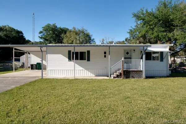 8565 W Drew Court, Homosassa, FL 34448