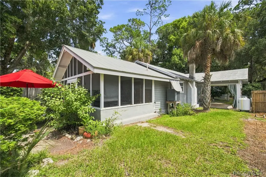 6104 Riverside Drive, Yankeetown, FL 34498 - #2
