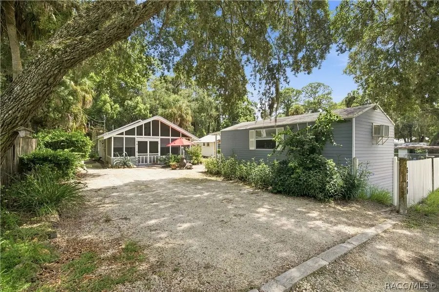 6104 Riverside Drive, Yankeetown, FL 34498 - #3