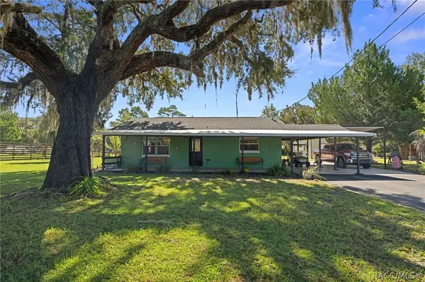 Address Withheld By Seller, Homosassa, FL 34448