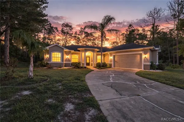 25 Sanders Circle, Homosassa, FL 34446