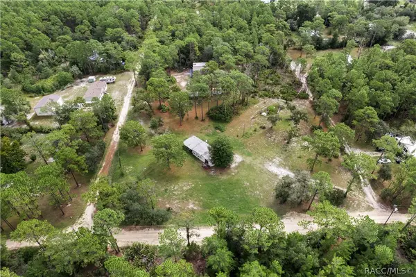 8230 W Sandy Ridge Court, Crystal River, FL 34428