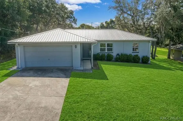 795 S Rosemary Point, Homosassa, FL 34448