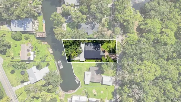 9459 W Spring Cove Road, Homosassa, FL 34448