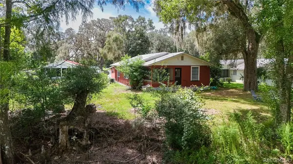 11645 E Salmon Drive, Floral City, FL 34436