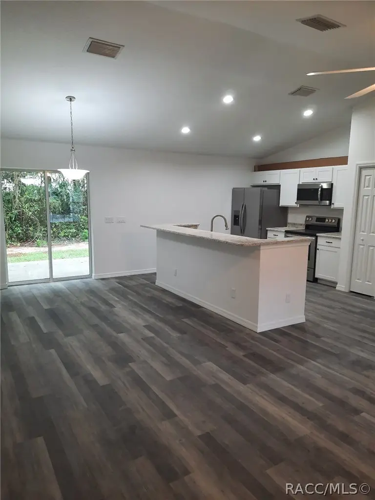 605 Howard Street, Inverness, FL 34453 - #3