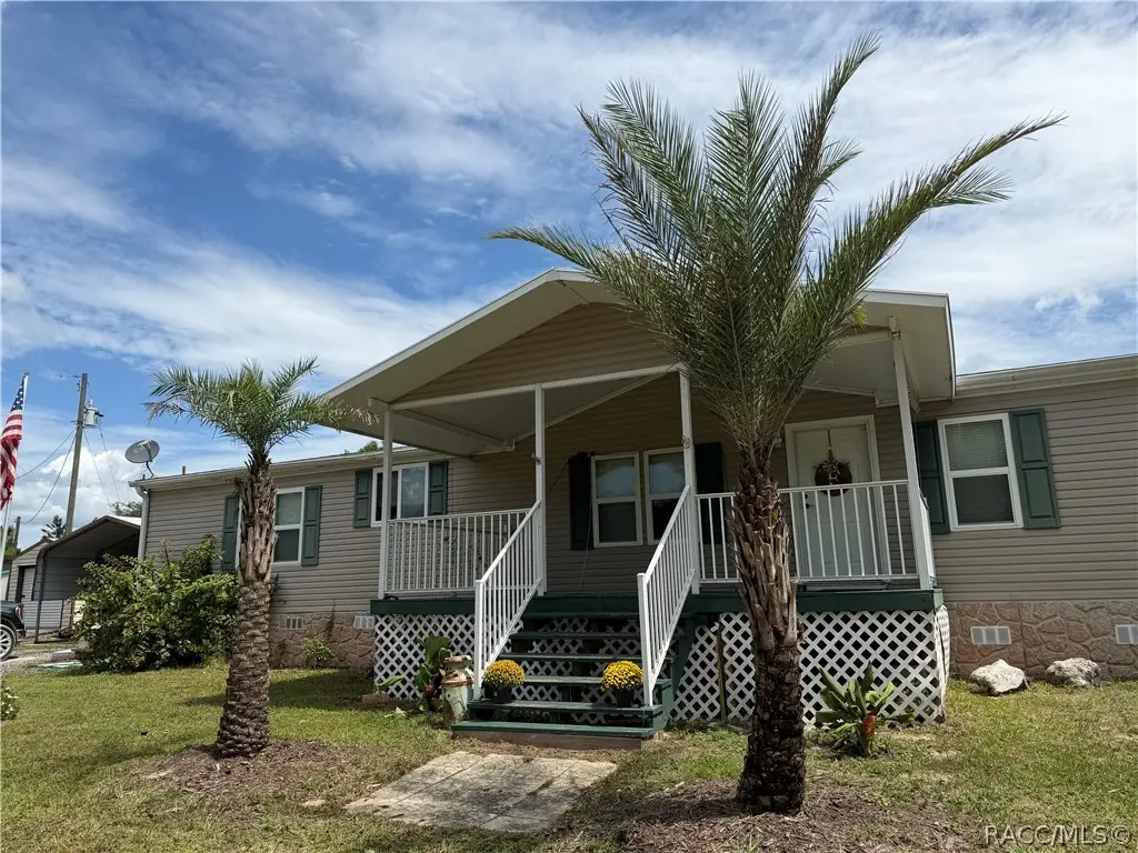 6457 N Zircon Point, Dunnellon, FL 34433 - #1