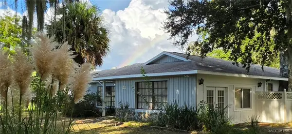 5155 S Clubhouse Drive, Homosassa, FL 34448