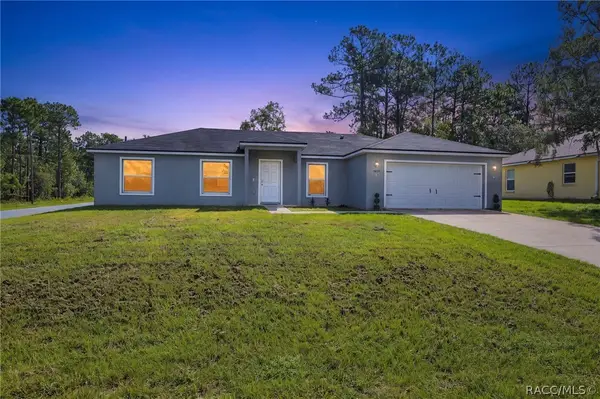 7839 N Quibble Avenue, Citrus Springs, FL 34434