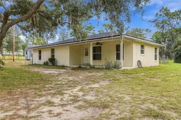 6367 S Canna Lily Avenue, Homosassa, FL 34446