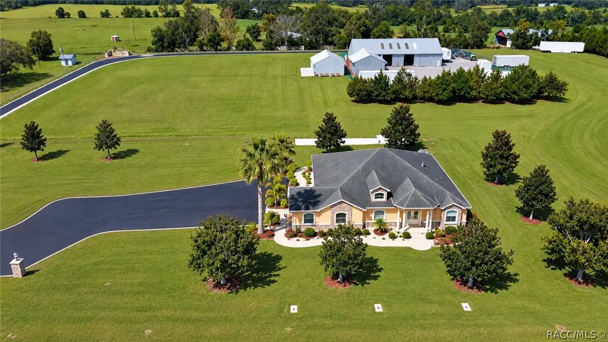 6147 White Road, Brooksville, FL 34602 - #1