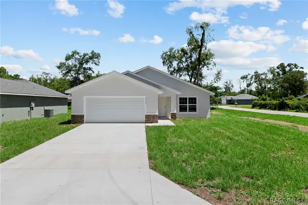 7736 N Manville Road, Citrus Springs, FL 34434