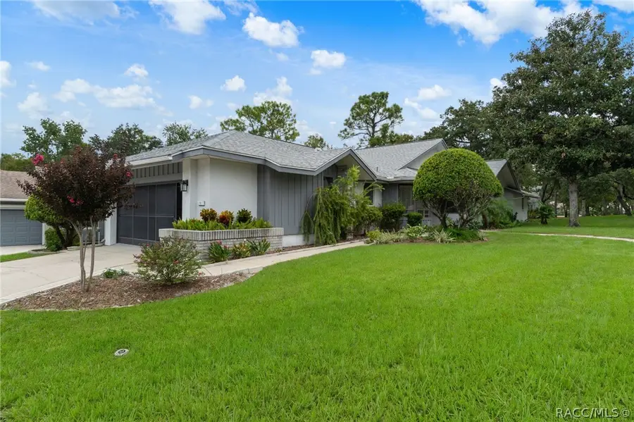 8 W Winged Foot Court, Homosassa, FL 34446 - #2