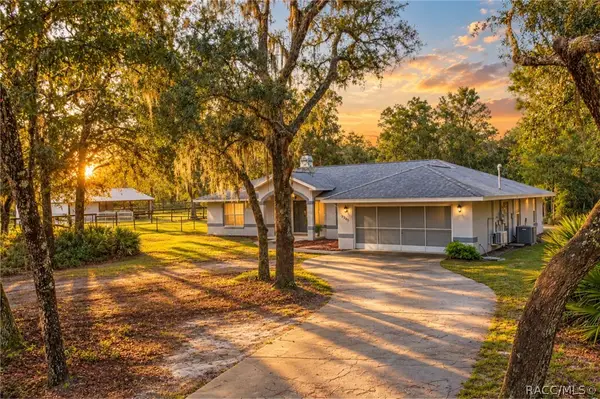 3380 S Clover Park Terrace, Inverness, FL 34450
